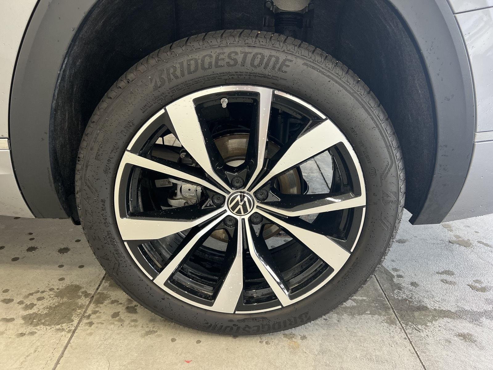 2026 Volkswagen Atlas SEL Premium R-Line - Photo 10
