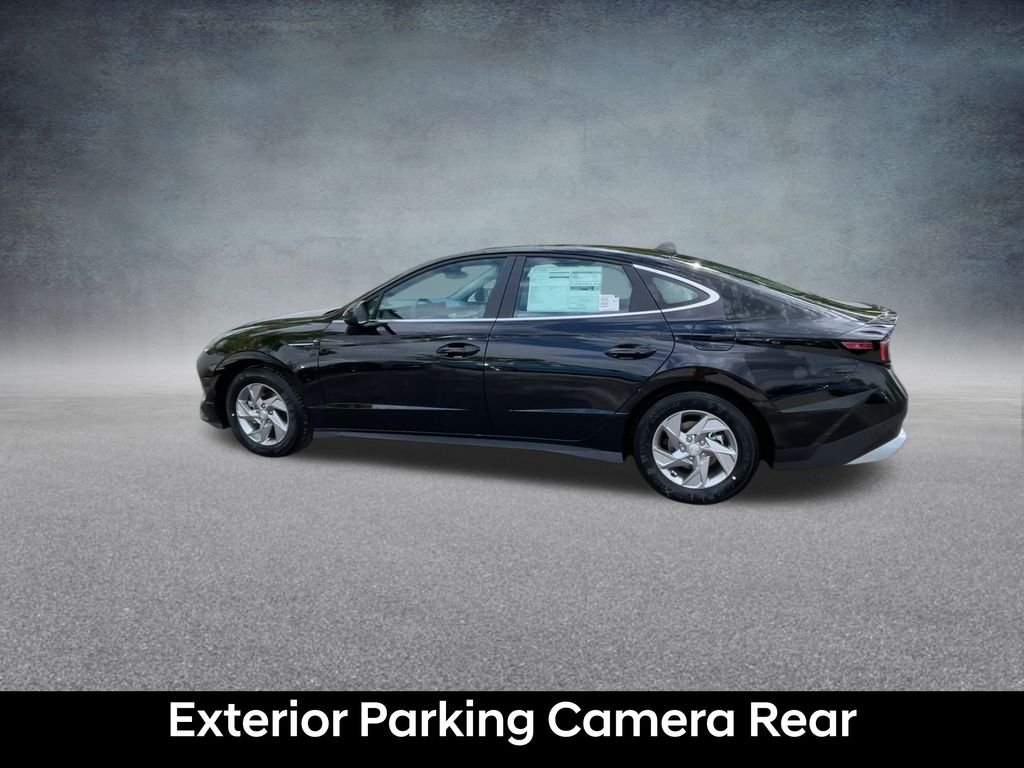 Certified Used 2026 Abyss Black Hyundai SE image 15