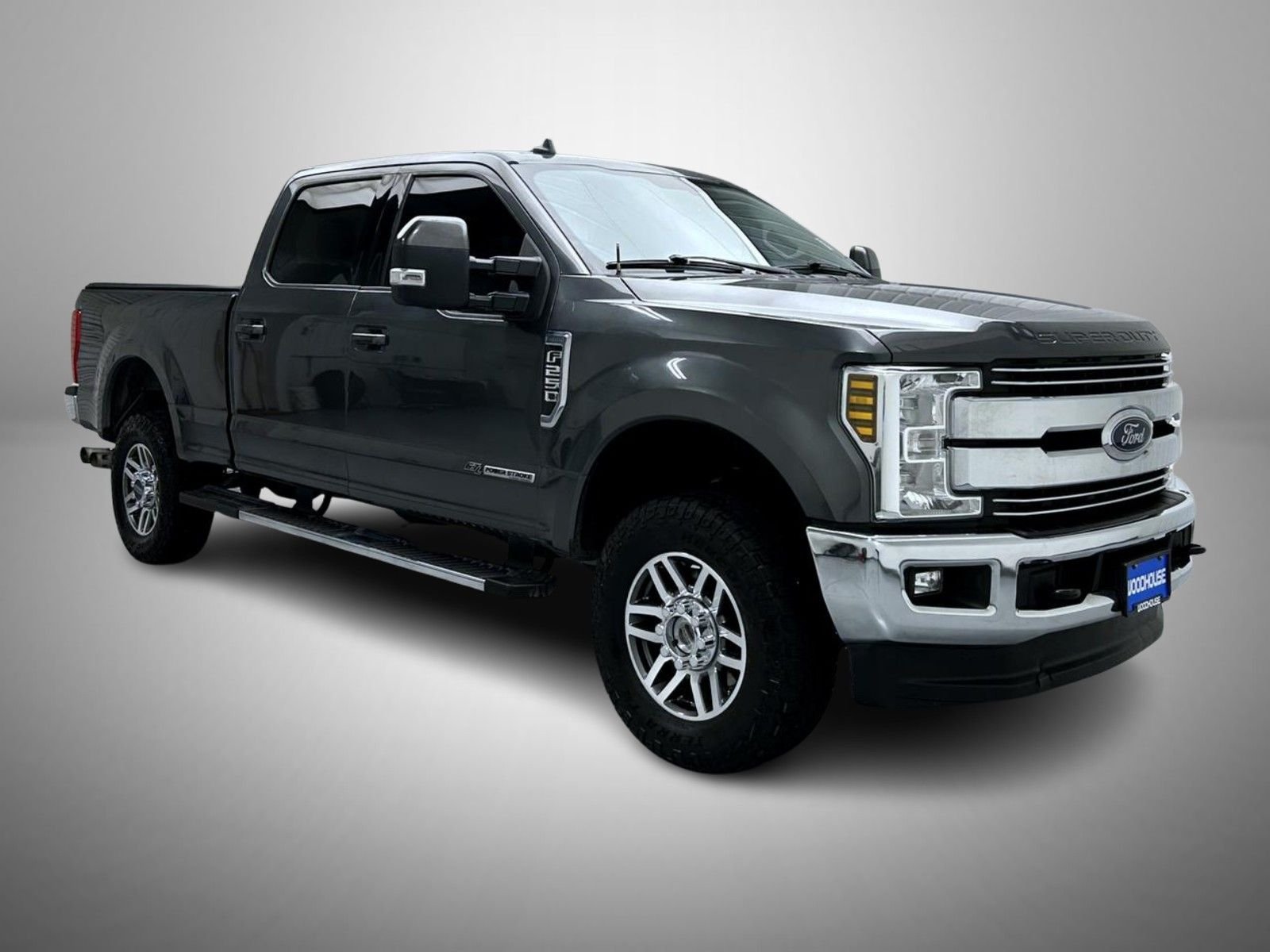 Used 2019 Gray Ford Lariat image 3