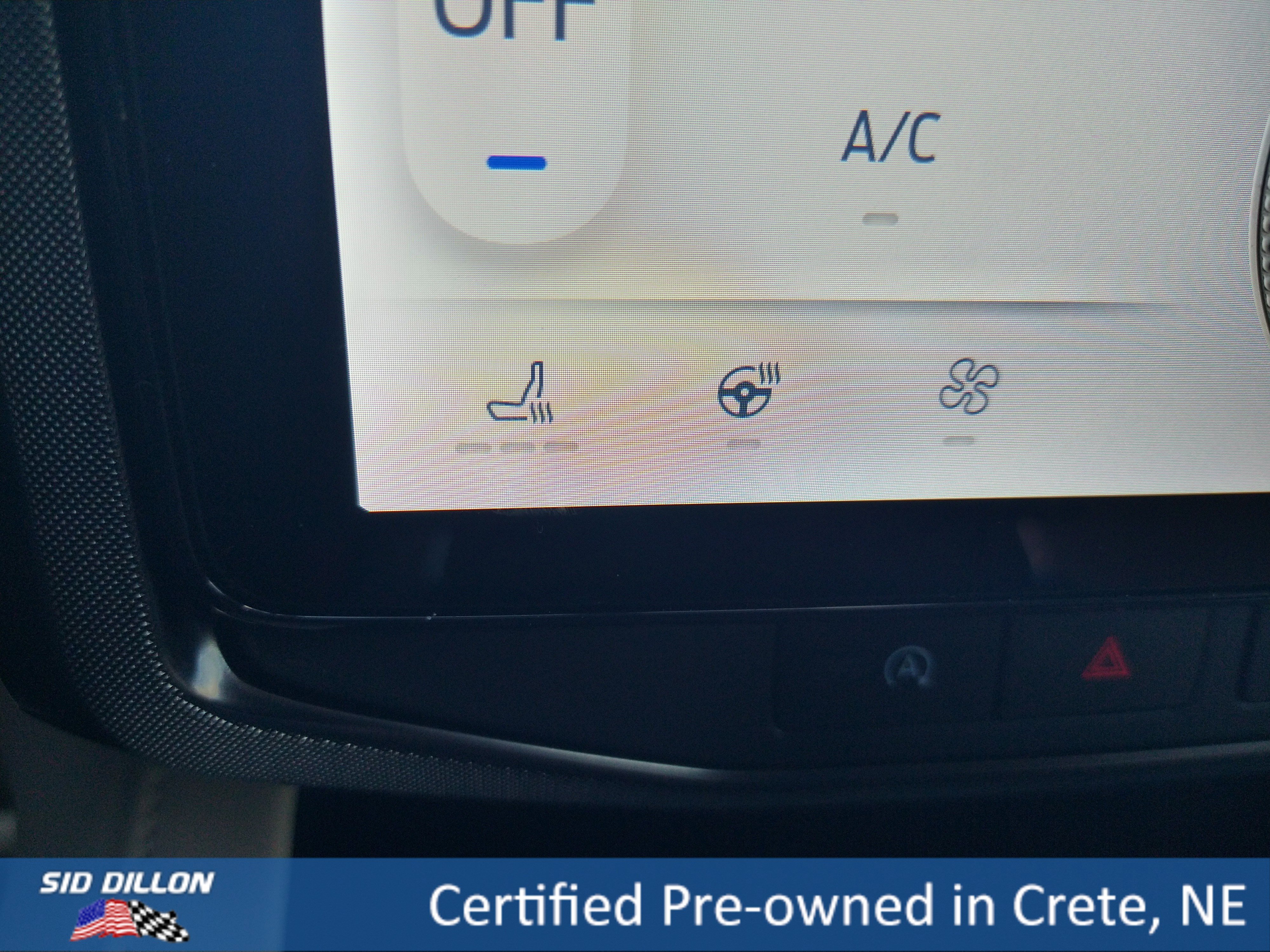 Certified Used 2023 Star White Metallic Tri-Coat Ford Platinum image 10