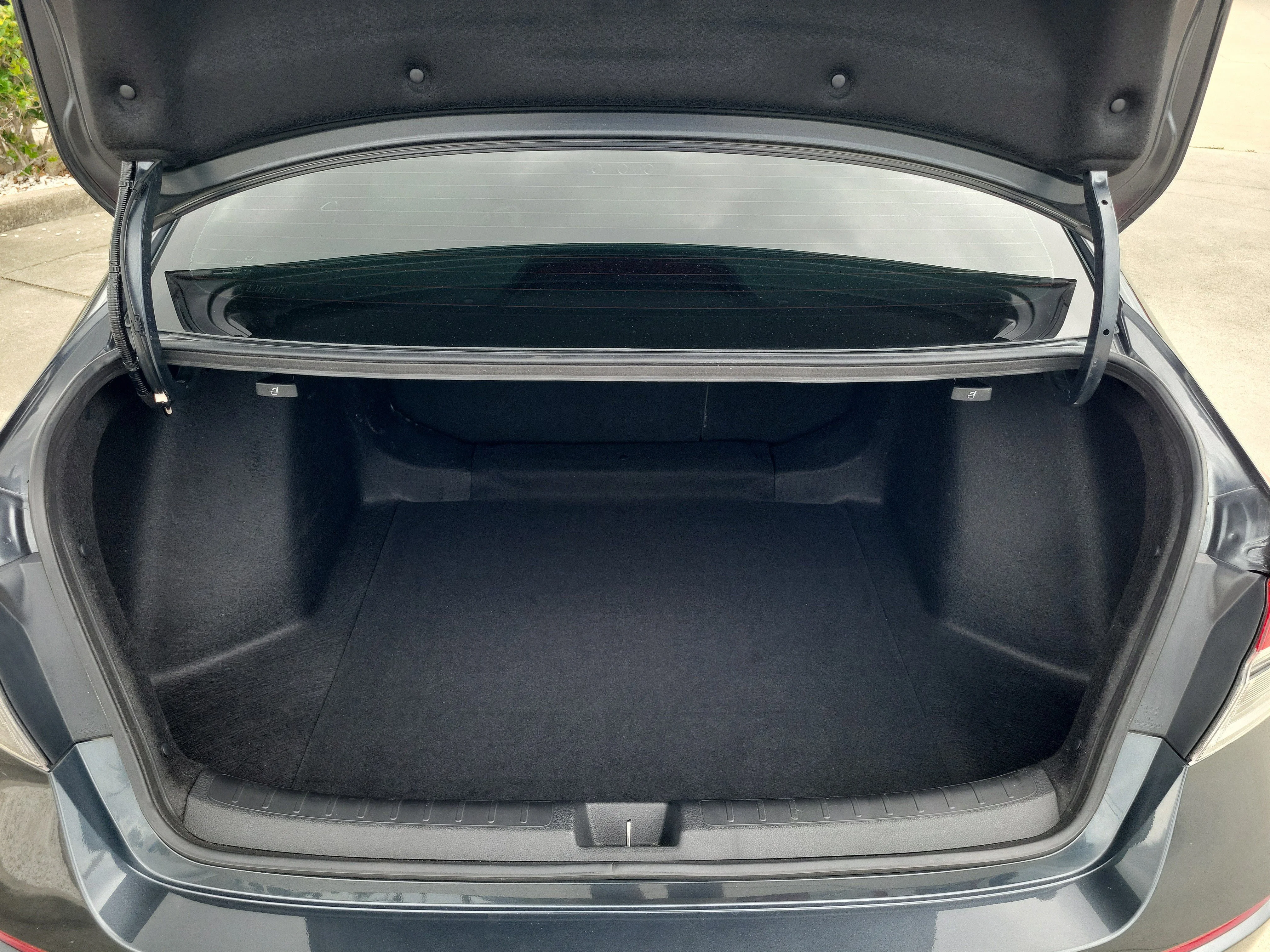 Used 2024 Gray Honda EX image 8