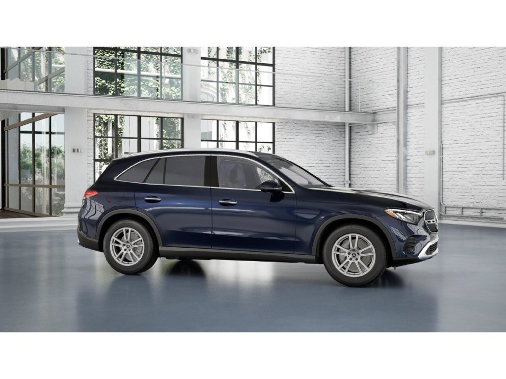 Certified Used 2023 Nautical Blue Metallic Mercedes-Benz GLC 300 4MATIC® image 14