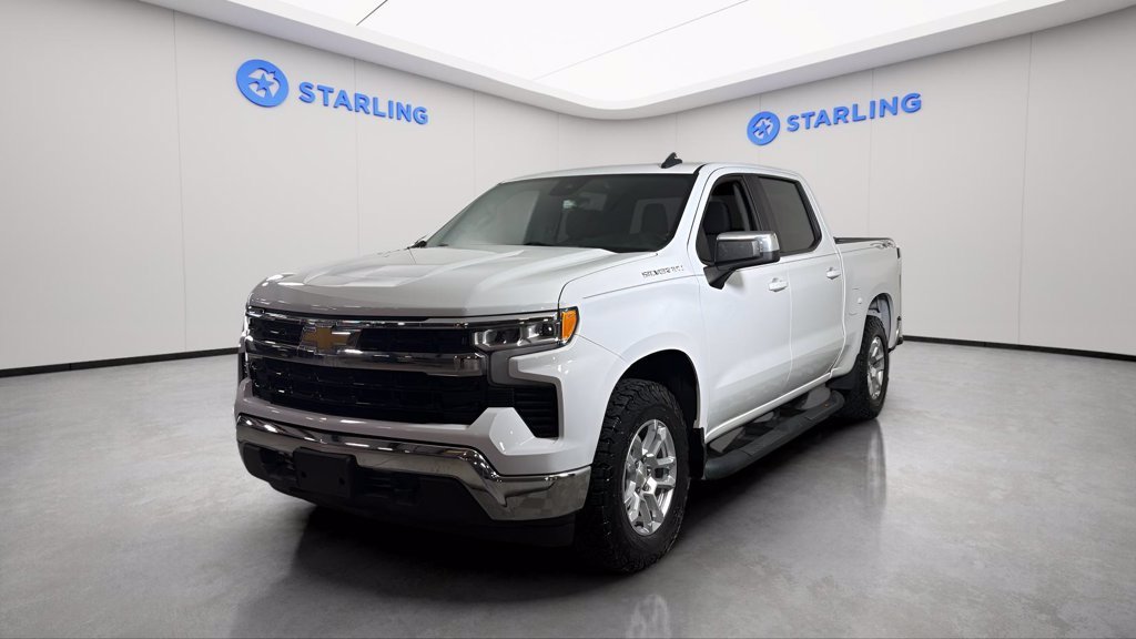 Used 2022 SUMMIT WHITE Chevrolet LT image 16