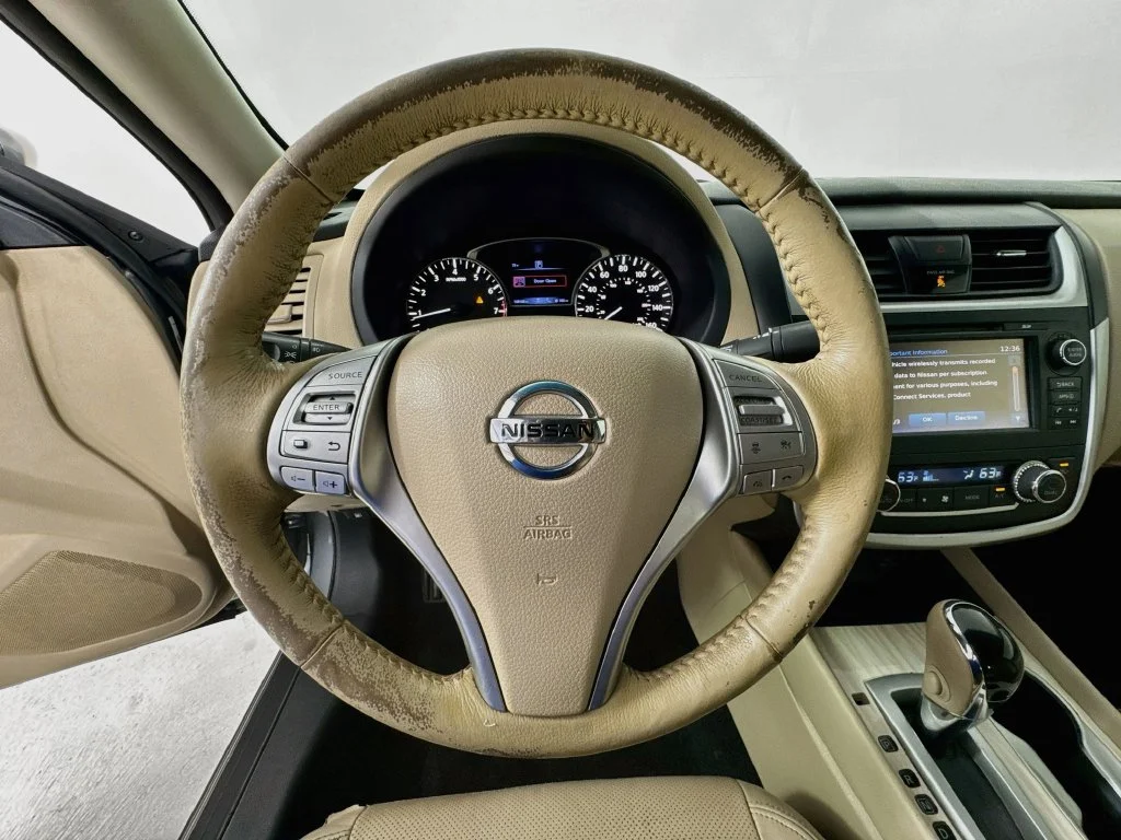 Used 2017 Gray Nissan 2.5 SL image 12