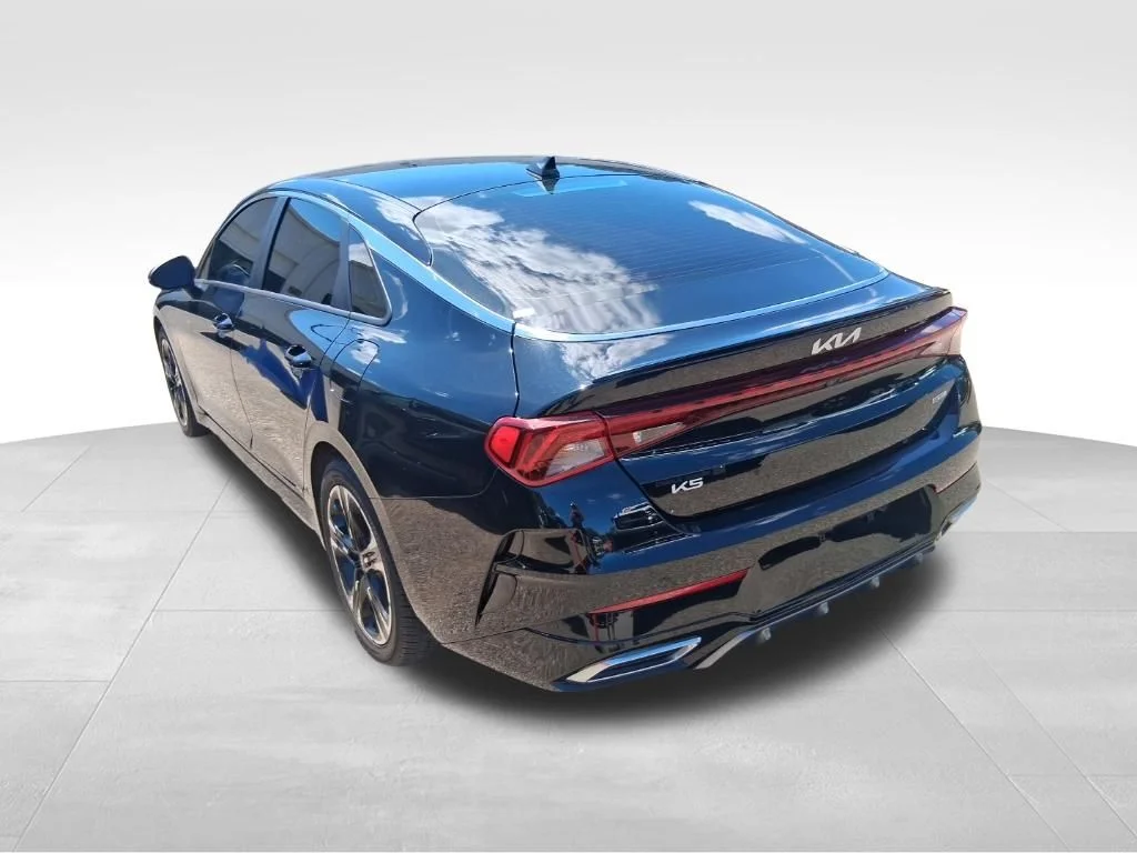 Used 2023 Black Kia GT-Line image 7