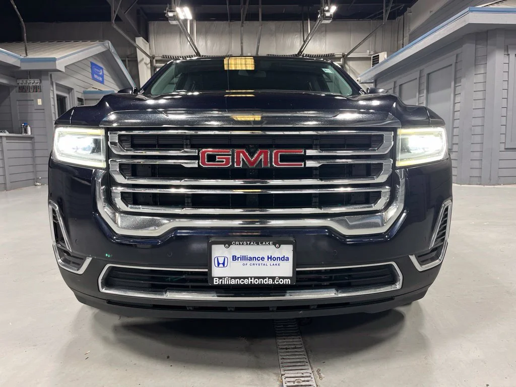 Used 2021 Midnight Blue Metallic GMC SLE image 2
