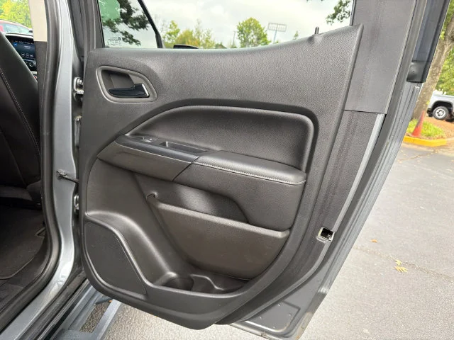 Used 2022 SATIN STEEL METALLIC GMC 4WD Elevation image 16