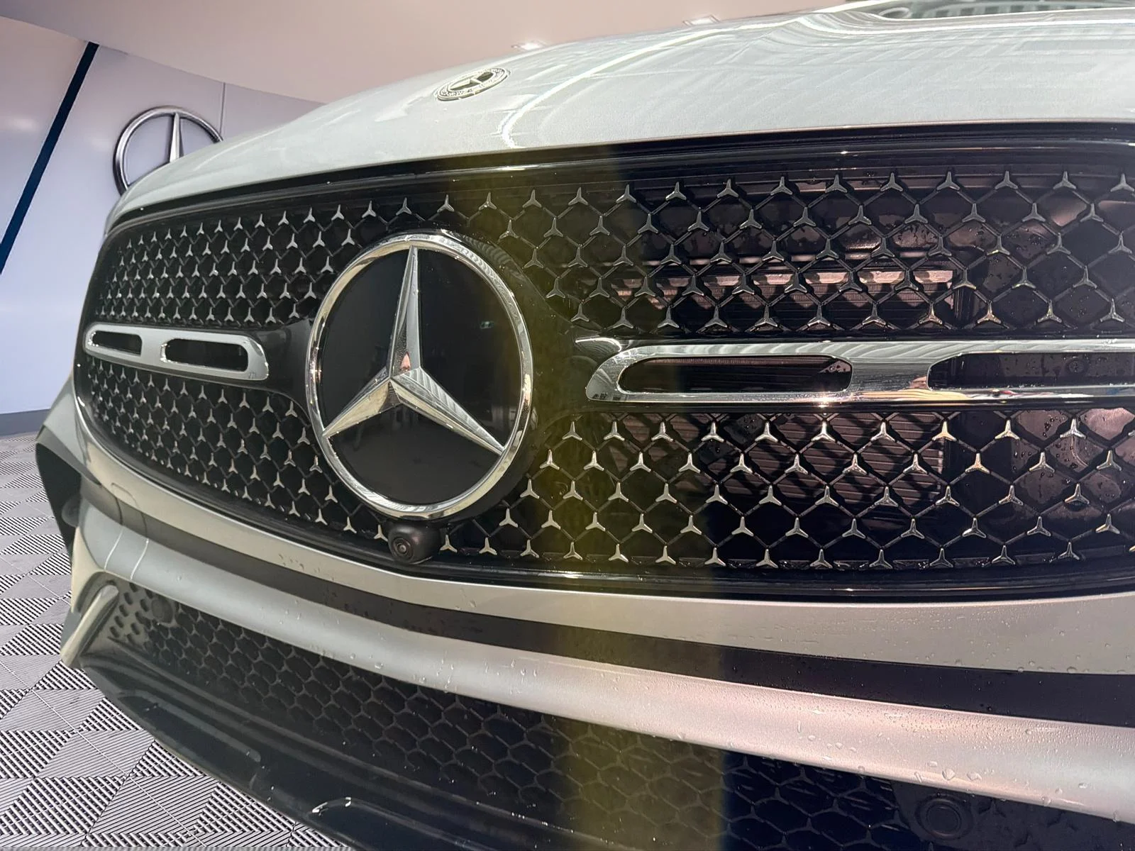 New 2026 Silver Mercedes-Benz GLC 300 4MATIC SUV image 25