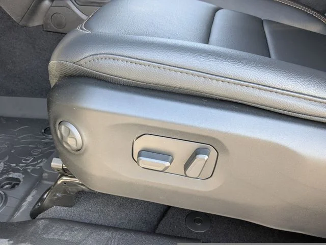 New 2026 Gray Jeep Sahara image 18