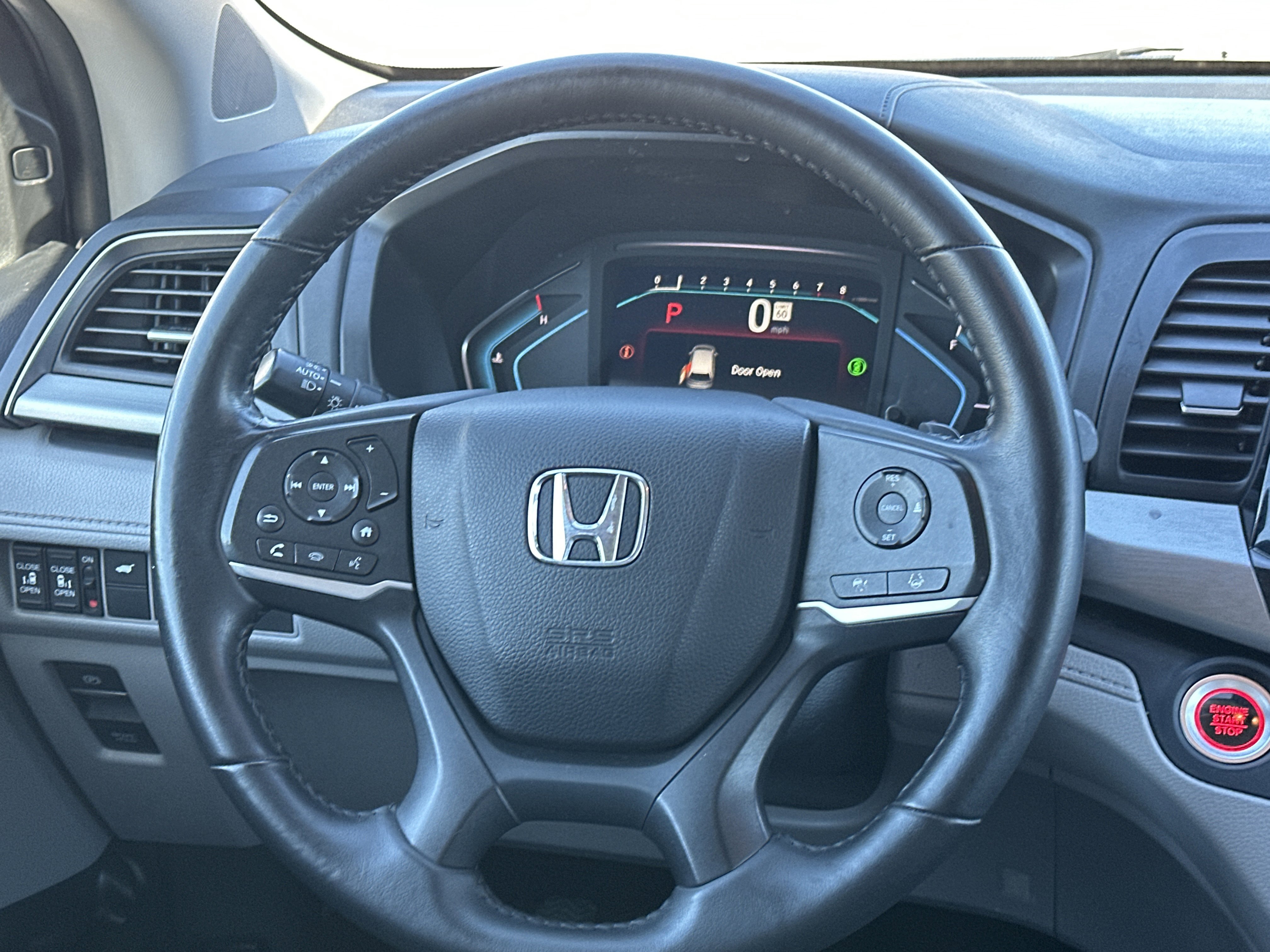 2024 Honda Odyssey EX-L - Photo 22