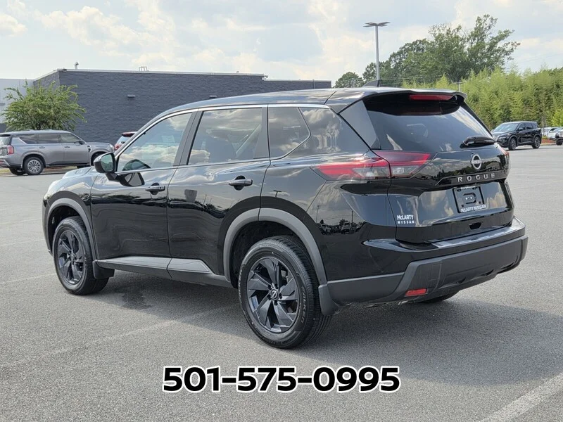 Used 2026 BLACK NISSAN 2026.5 FWD SV image 3
