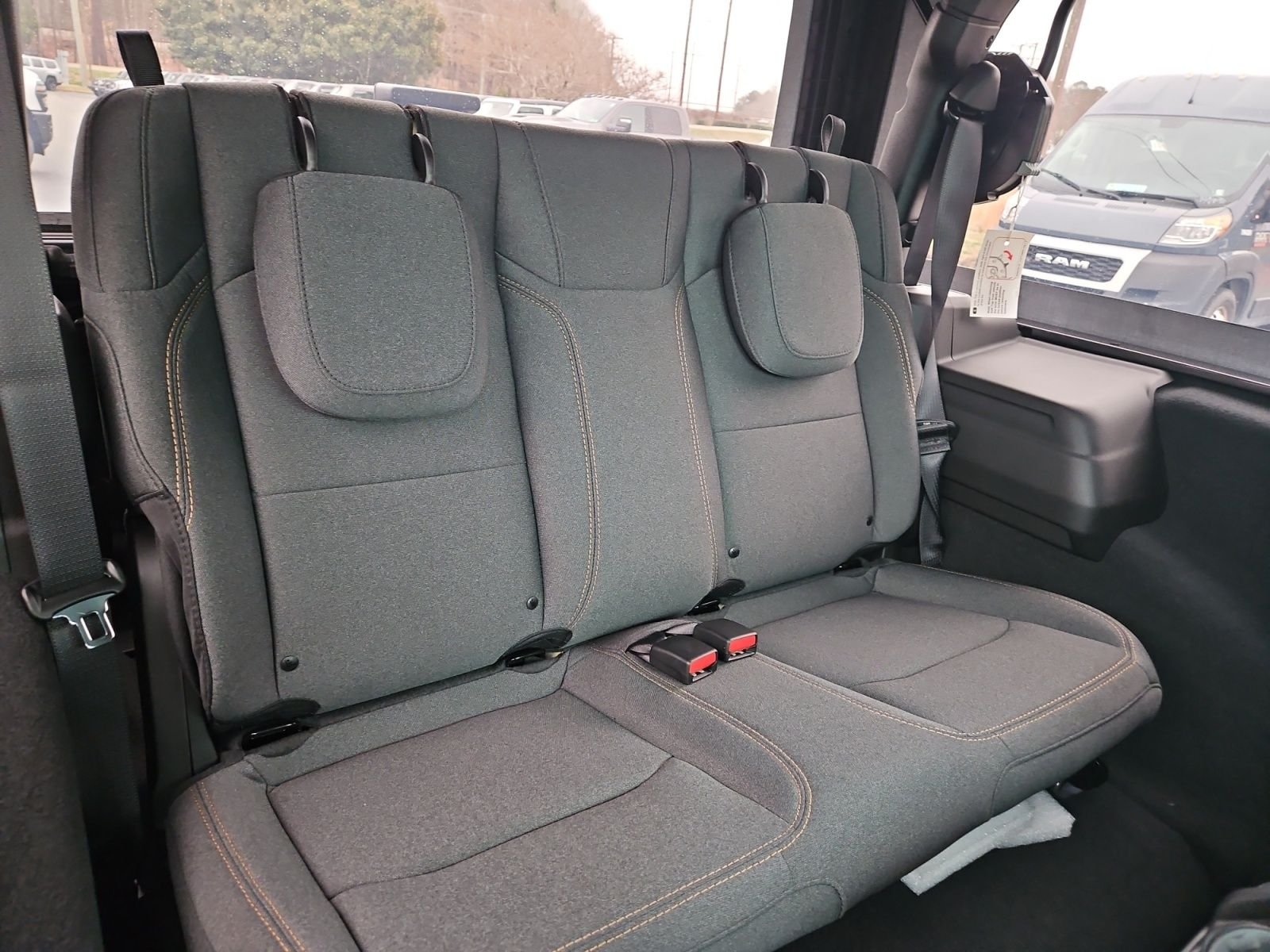 New 2026 Granite Crystal Metallic Clearcoat Jeep Sport image 17