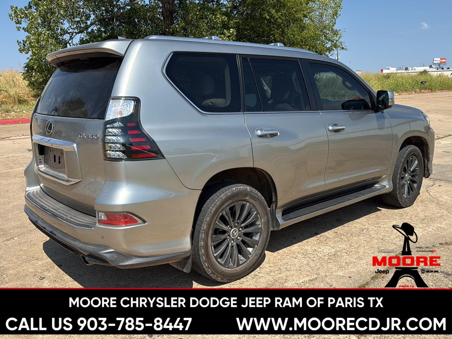 Used 2023 Atomic Silver Lexus GX 460 Luxury image 2