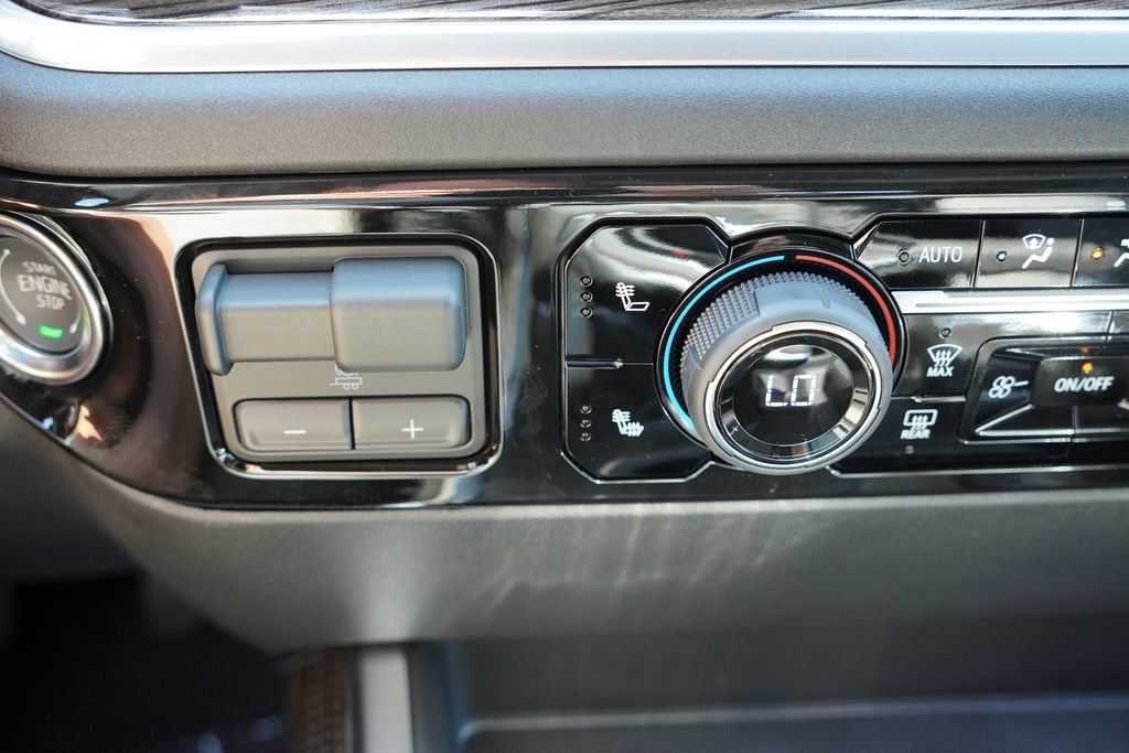 2026 Chevrolet Silverado 1500 LT - Photo 15