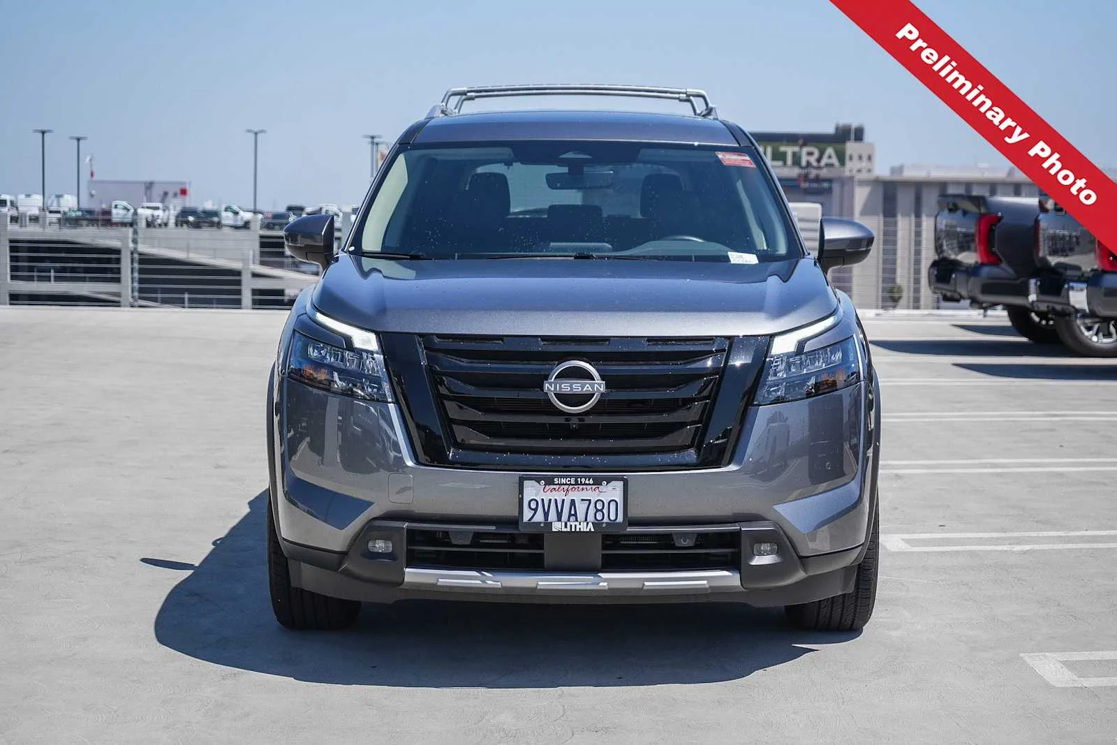 Certified Used 2025 Gun Metallic Nissan SL image 2
