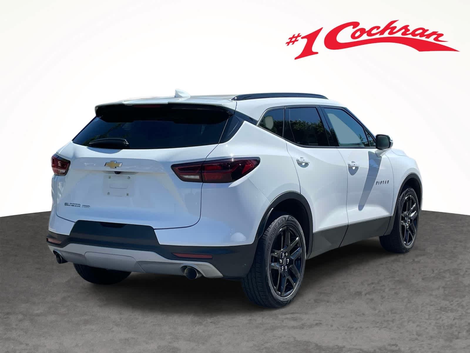 Used 2023 Summit White Chevrolet 3LT image 7
