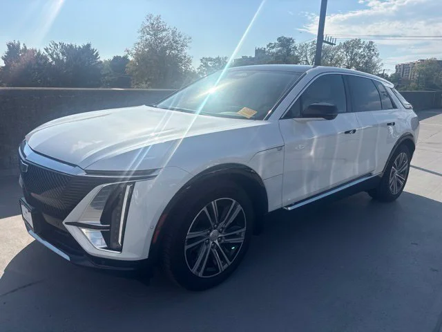 2024 Cadillac LYRIQ