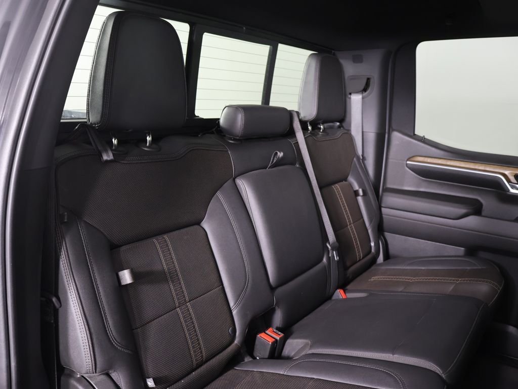 Used 2022 Black Chevrolet High Country image 30