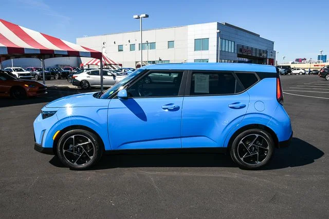 Used 2024 Blue Kia EX image 2