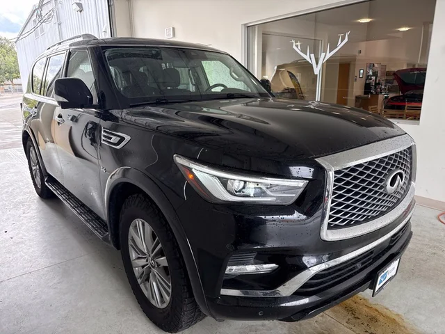 2019 INFINITI QX80 LUXE
