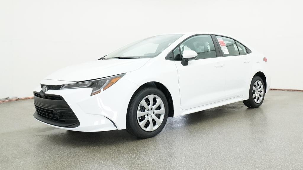 New 2026 Ice Cap Toyota LE image 34