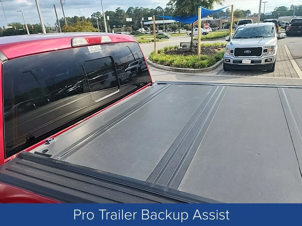 Used 2016 Ruby Red Metallic Tinted Clearcoat Ford XLT image 6