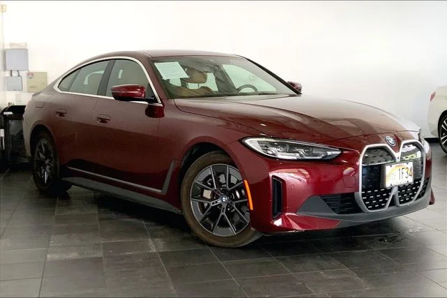 Used 2023 BMW i4 35 with VIN WBY43AW05PFP38212 for sale in Honolulu, HI