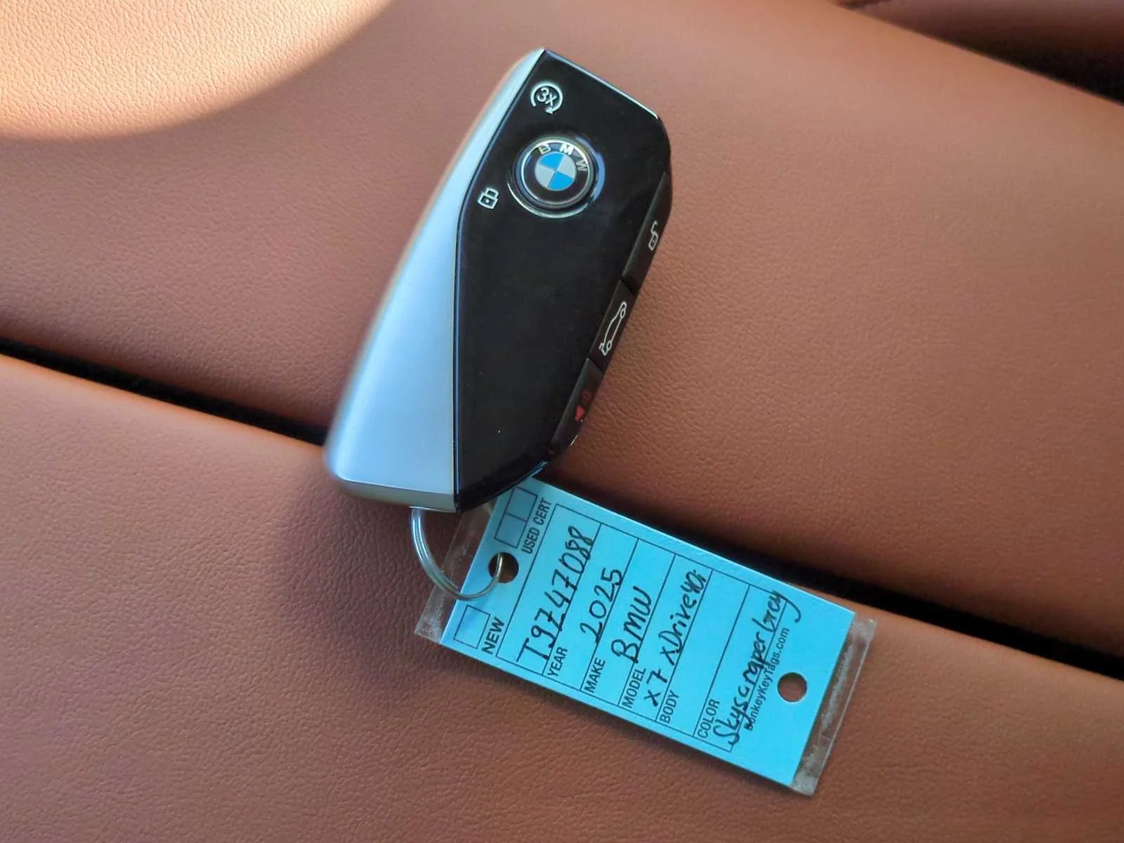 2026 BMW X7 40i - Photo 37