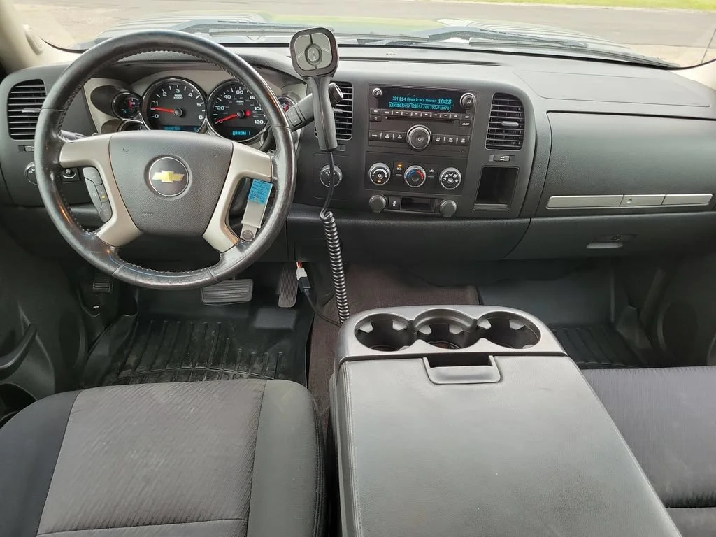 Used 2013 BLACK Chevrolet LT image 17