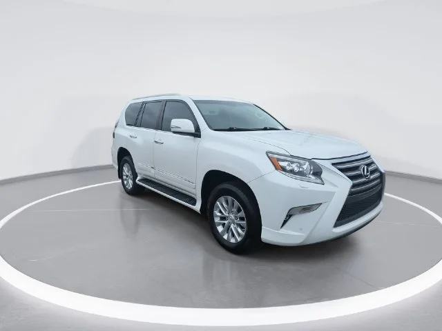 Used 2019 White Lexus 460 image 2
