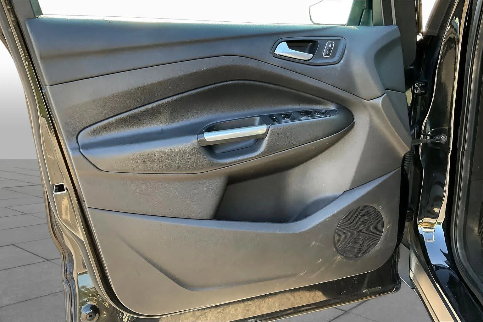 Used 2015 Tuxedo Black Ford SE image 20