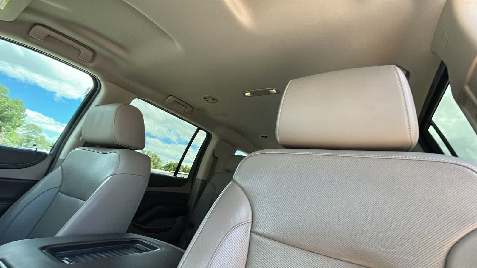 2020 Chevrolet Suburban Premier - Photo 11
