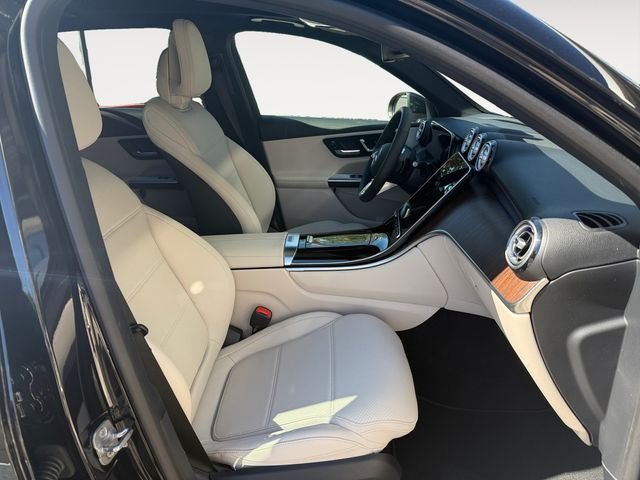 New 2026 Obsidian Black Metallic Mercedes-Benz GLC 300 image 15