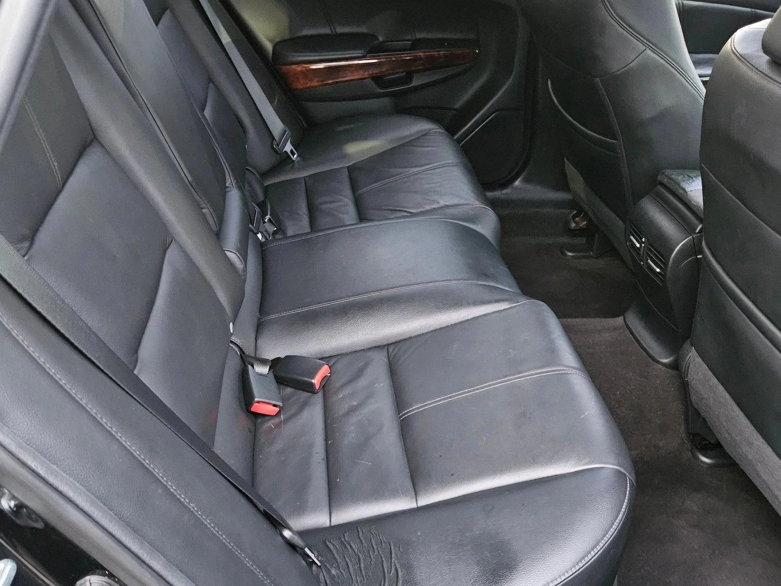Used 2011 Black Honda EX-L image 21