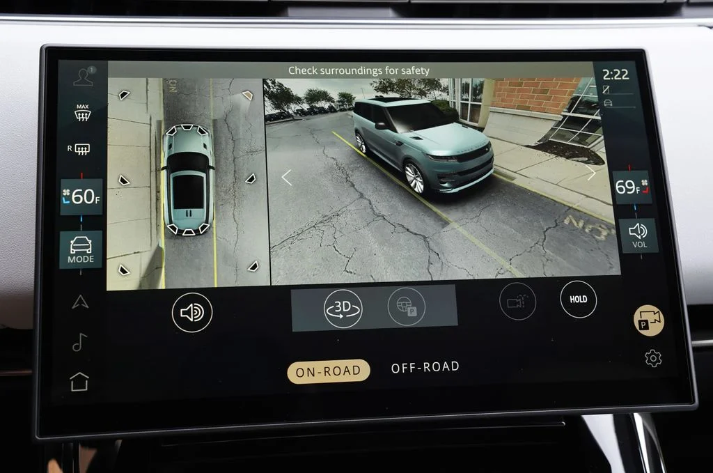 New 2026 Fuji White Land Rover Dynamic SE image 29