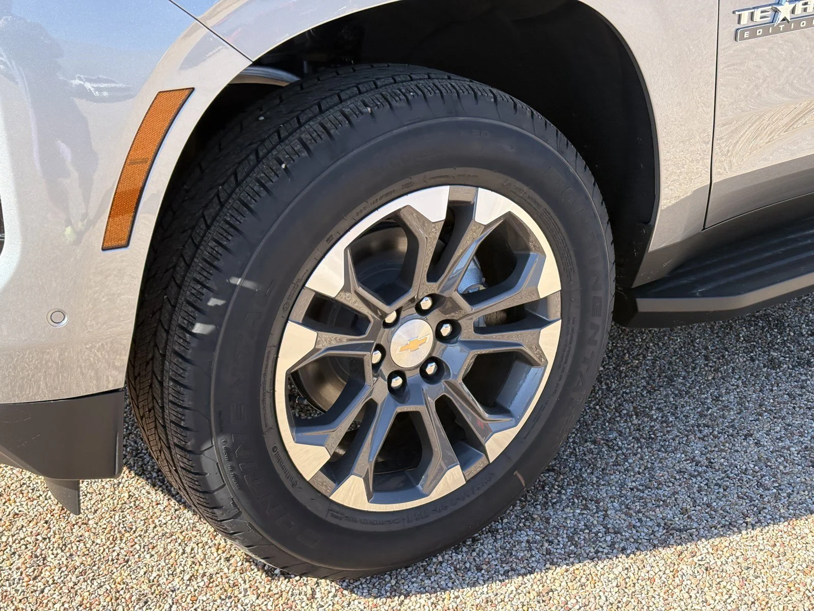 2027 Chevrolet Tahoe LT - Photo 9