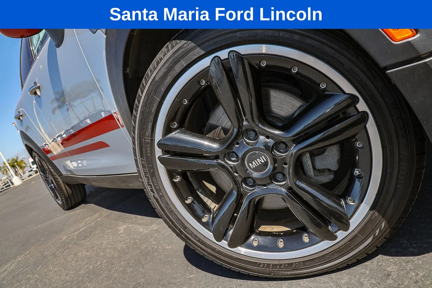 Used 2014 MINI Countryman Countryman S with VIN WMWZC3C57EWP26155 for sale in Santa Maria, CA