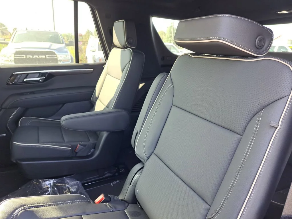 2025 Chevrolet Tahoe Premier - Photo 20