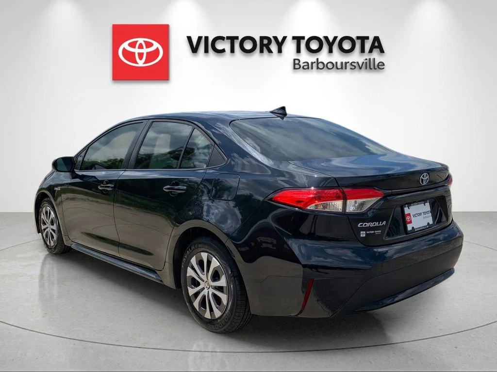 Used 2021 Black Toyota LE image 3