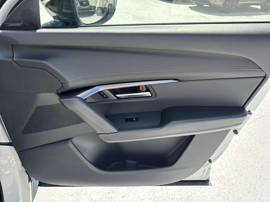 New 2026 White Metallic Mazda 2.5 S Premium Plus AWD image 43