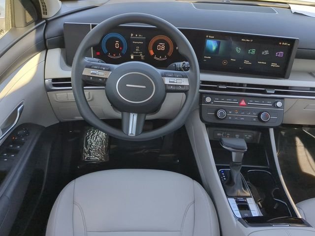 2025 Hyundai Tucson SE - Photo 43