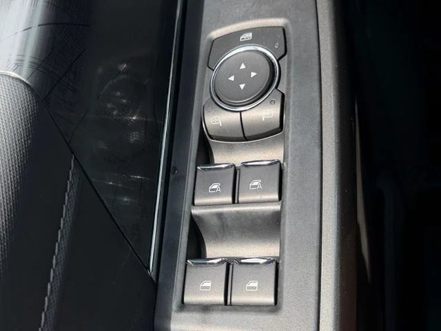 Photo 70