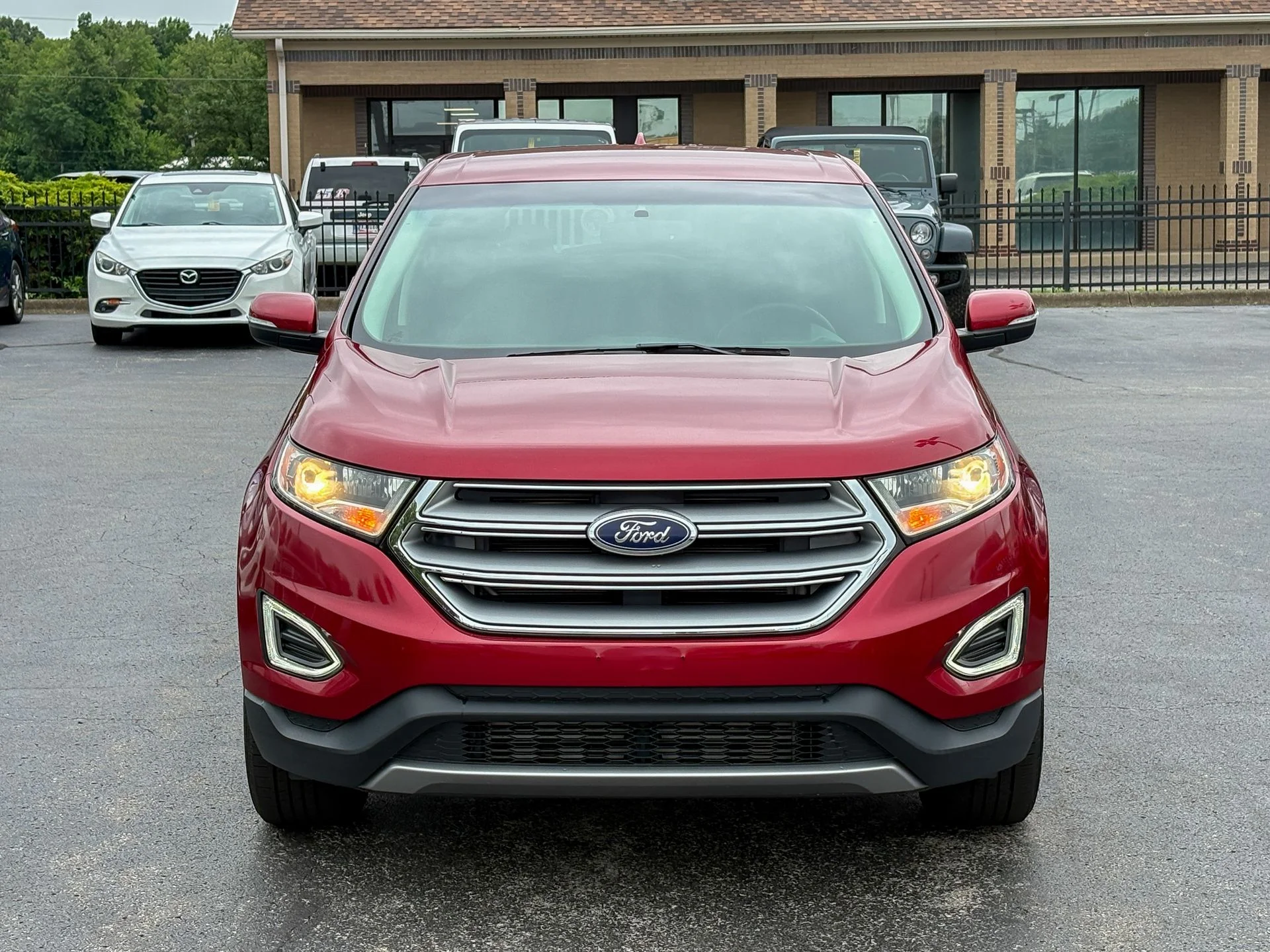 Used 2018 Red Ford SEL image 4