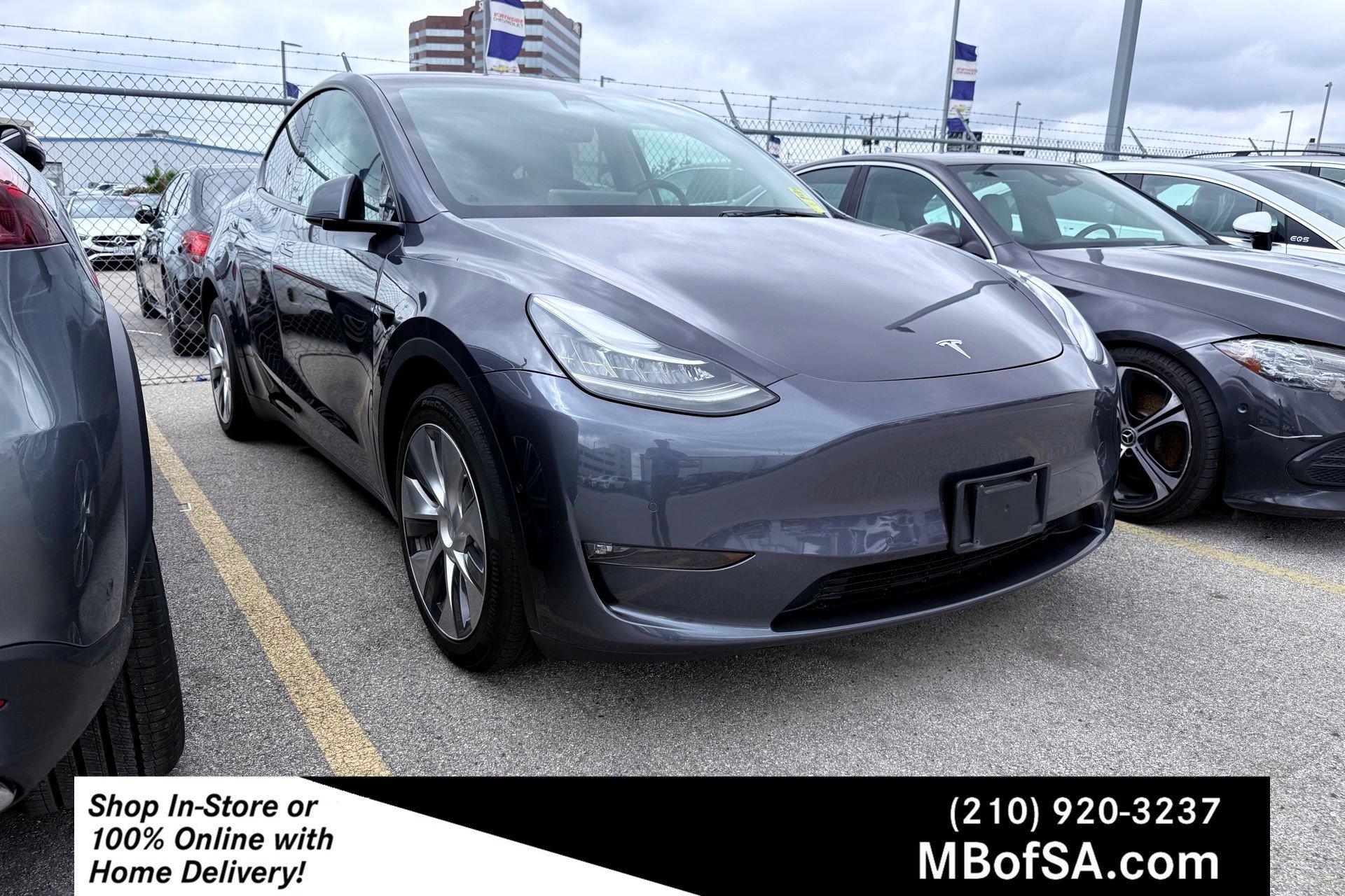 2021 Tesla Model Y Long Range Dual Motor All-Wheel Drive's photo