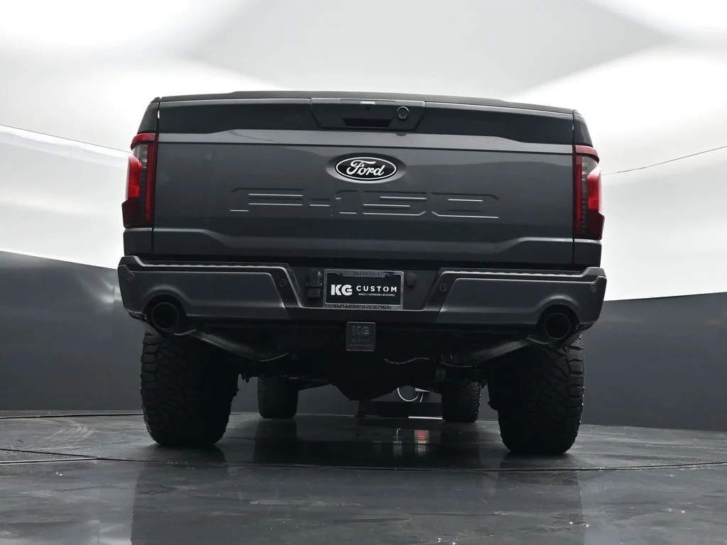 New 2026 Carbonized Gray Metallic Ford XLT image 46