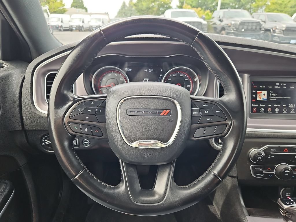 Used 2022 Granite Crystal Metallic Clearcoat Dodge SXT image 14