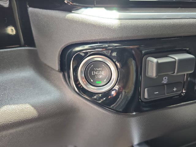 2025 Chevrolet Silverado 1500 High Country - Photo 28