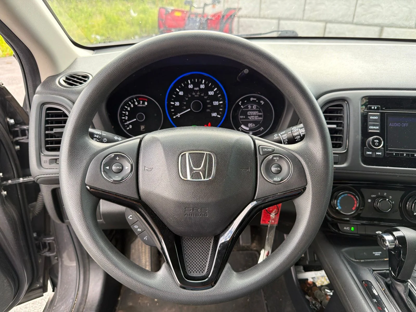 Used 2016 Modern Steel Metallic Honda LX image 12
