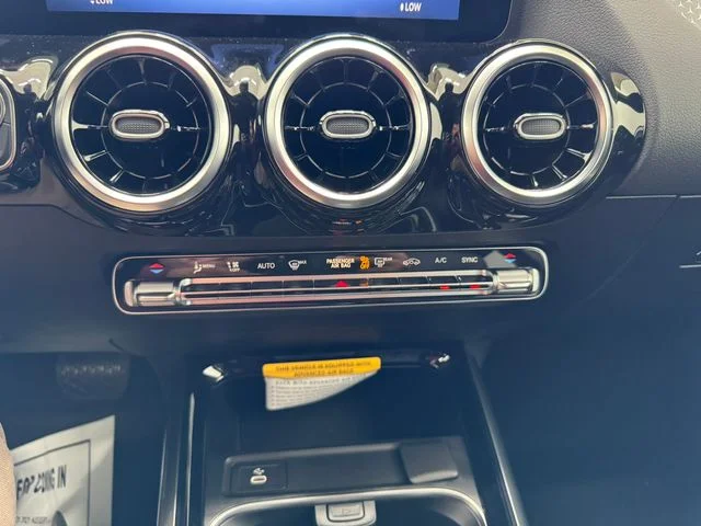 New 2026  Mercedes-Benz GLA 250 image 40