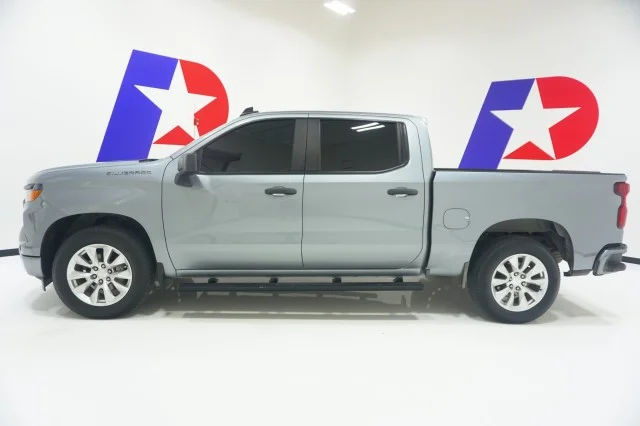 Used 2024 Slate Gray Metallic Chevrolet Custom image 14
